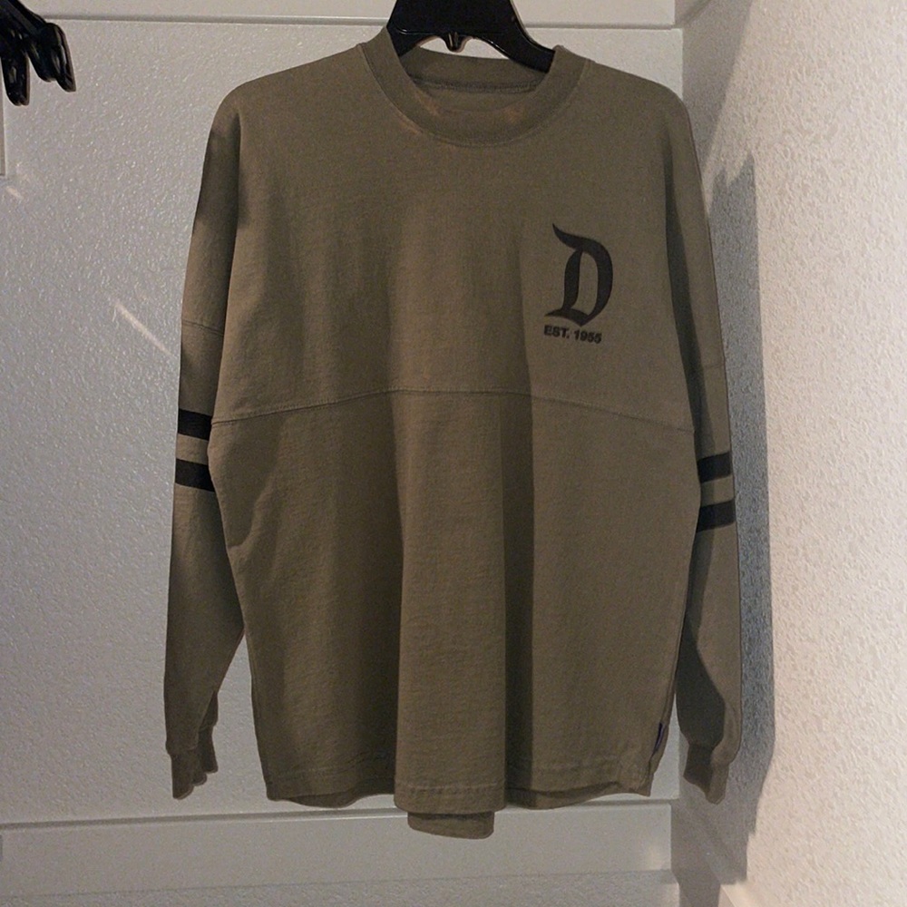 Disney Parks Green Spirit Jersey ‘Disneyland Resort’